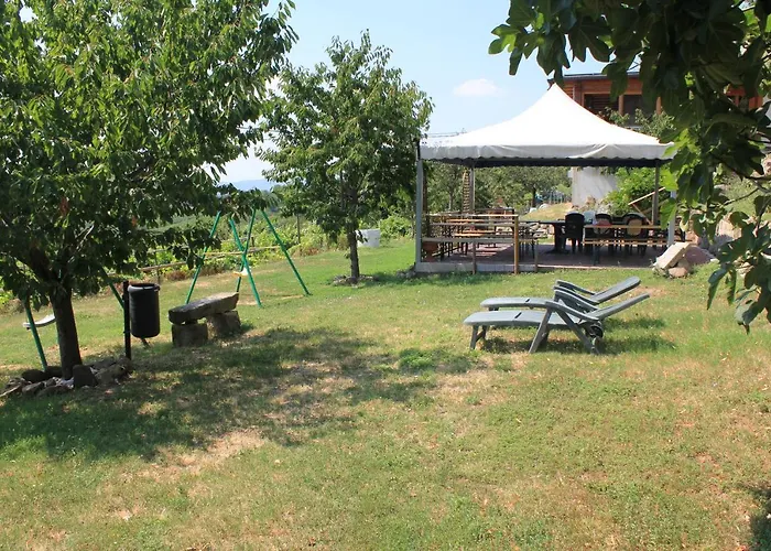 Κατάλυμα σε φάρμα Agriturismo La Roccia