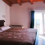 Agriturismo La Roccia * Vo